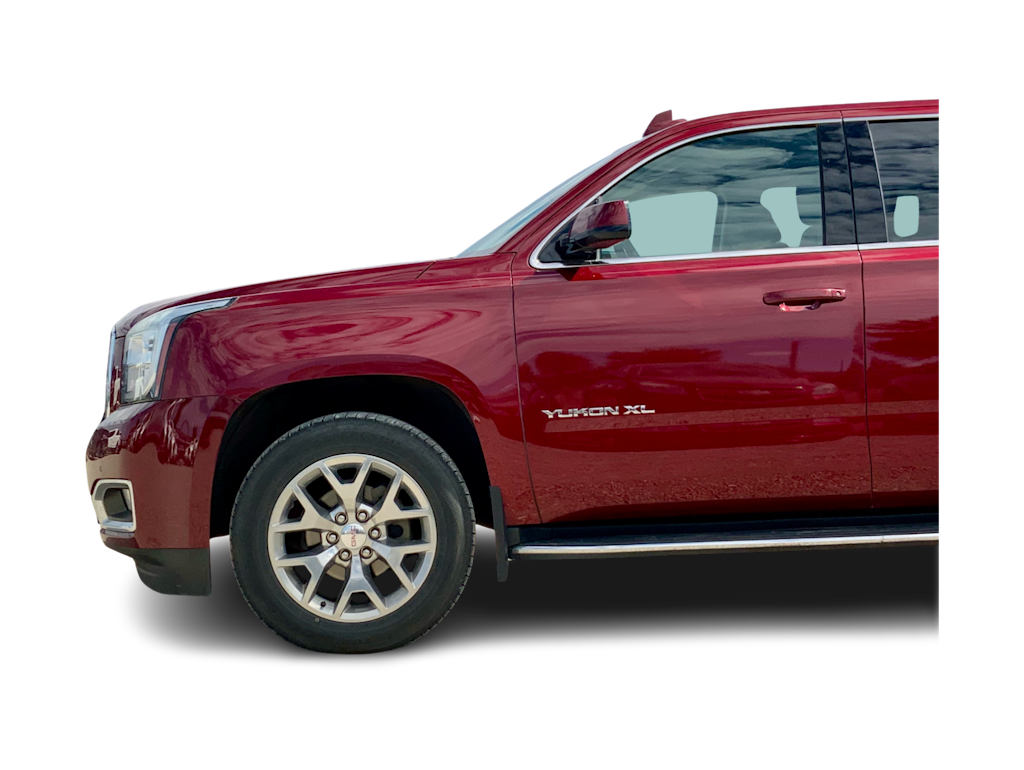 Thumbnail: 2019 GMC Yukon XL - 17