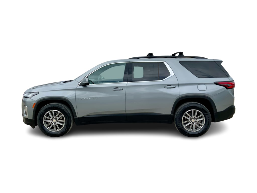 Thumbnail: 2023 Chevrolet Traverse - 3