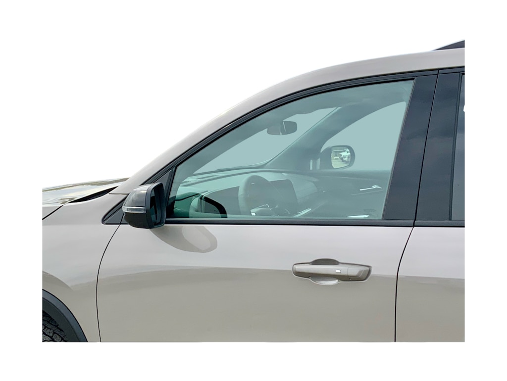 Thumbnail: 2027 Chevrolet Traverse - 24