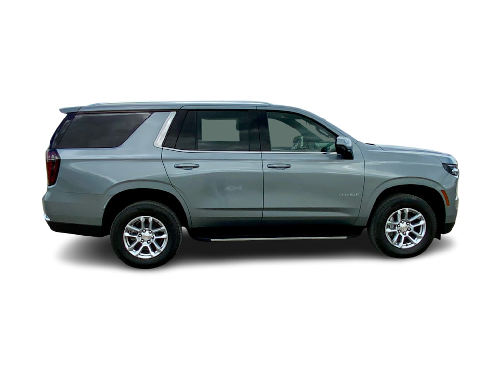 2025 Chevrolet Tahoe LS 19