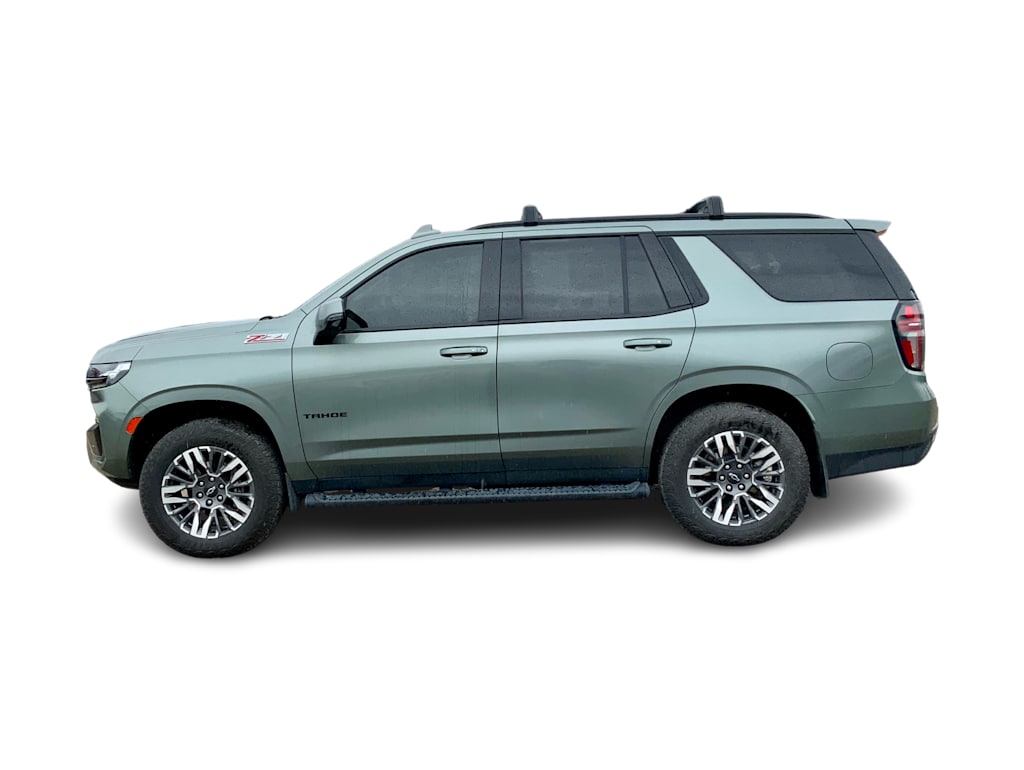 Thumbnail: 2024 Chevrolet Tahoe - 3