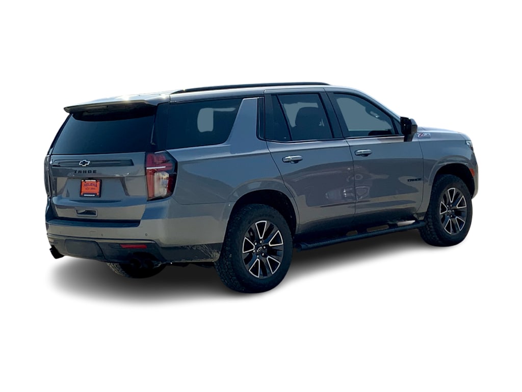 Thumbnail: 2021 Chevrolet Tahoe - 17