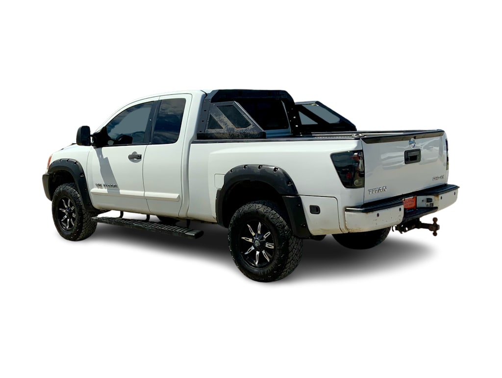 Thumbnail: 2014 Nissan Titan - 4