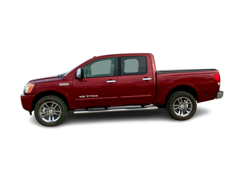 Thumbnail: 2014 Nissan Titan - 3