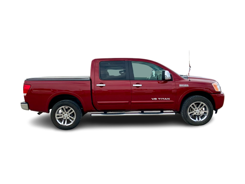 Thumbnail: 2014 Nissan Titan - 21