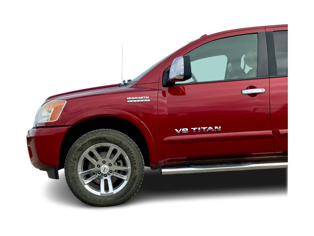 Thumbnail: 2014 Nissan Titan - 24