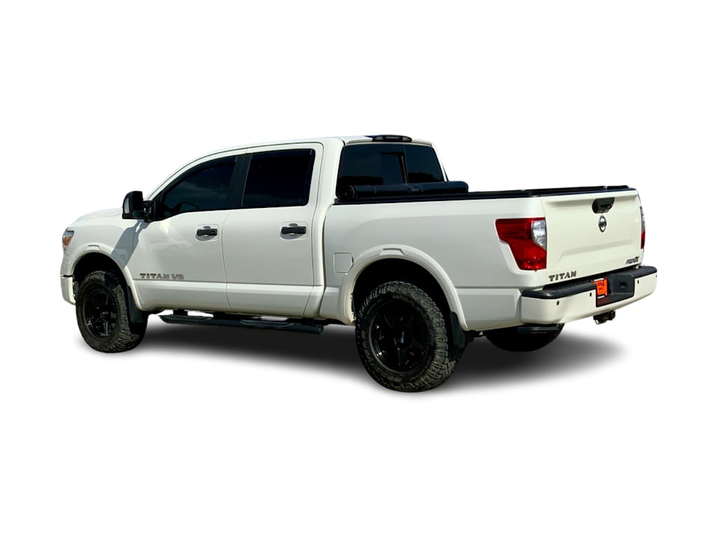 Thumbnail: 2018 Nissan Titan - 4
