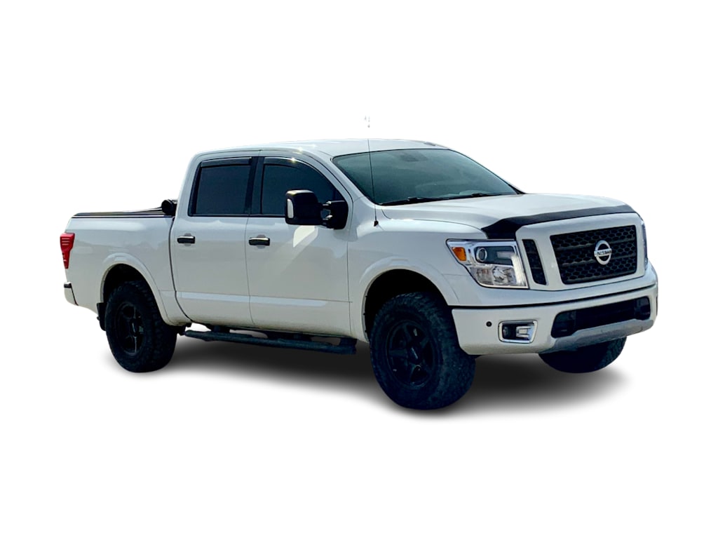 Thumbnail: 2018 Nissan Titan - 19