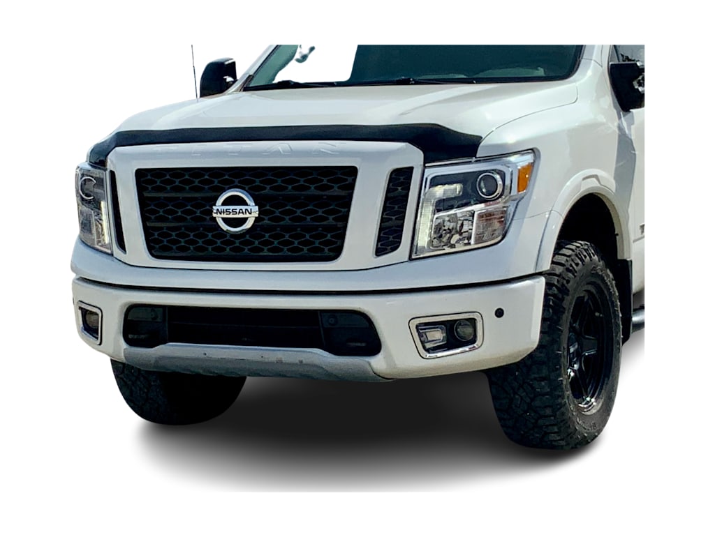 Thumbnail: 2018 Nissan Titan - 21