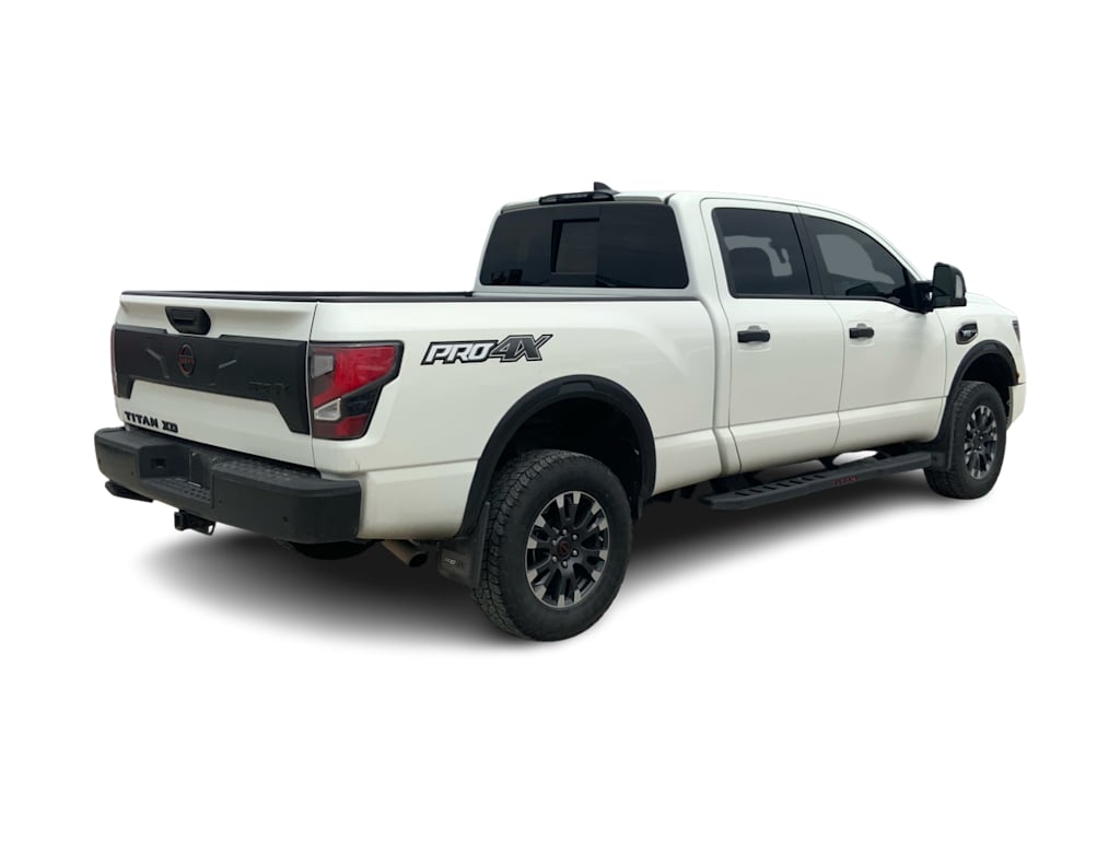 Thumbnail: 2024 Nissan Titan - 9