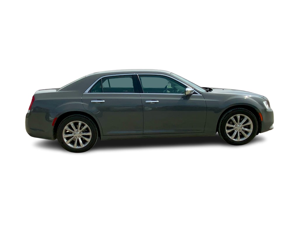 Thumbnail: 2018 Chrysler 300 - 16