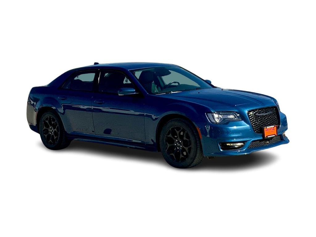 Thumbnail: 2021 Chrysler 300 - 20