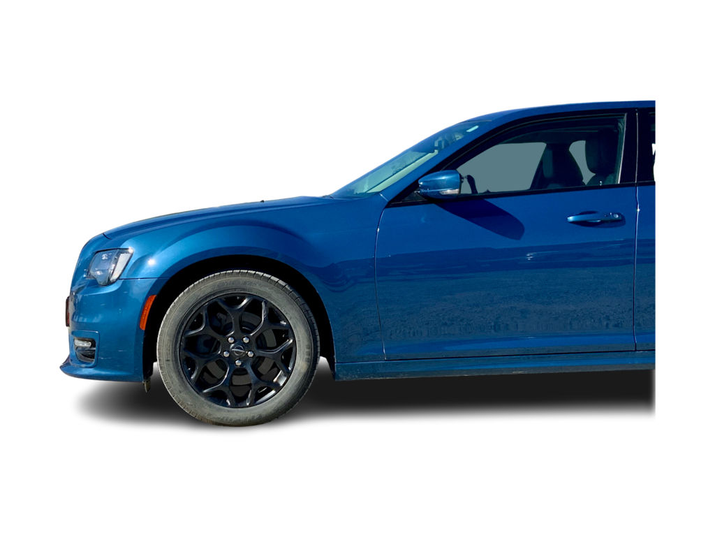 Thumbnail: 2021 Chrysler 300 - 22