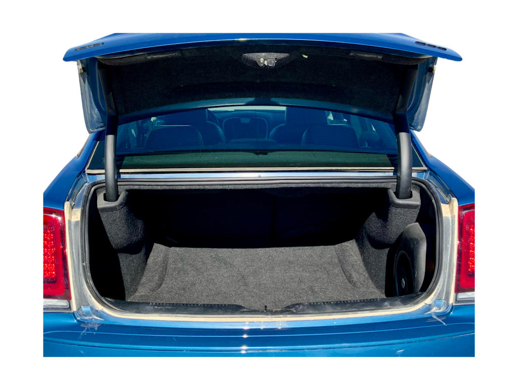 Thumbnail: 2021 Chrysler 300 - 31