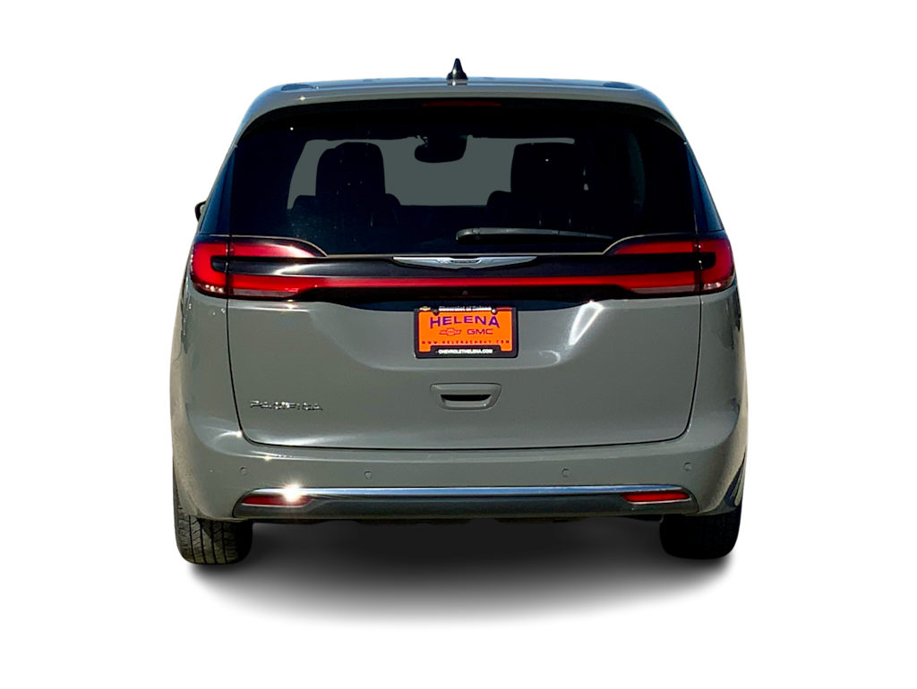 Thumbnail: 2023 Chrysler Pacifica - 5