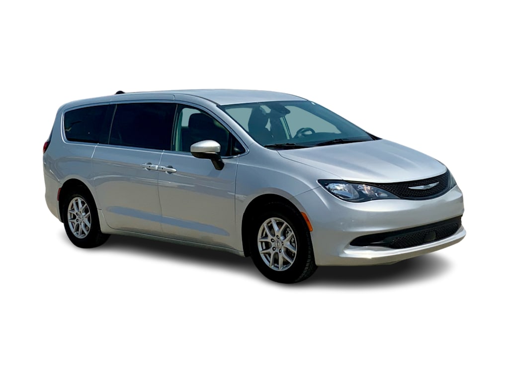Thumbnail: 2023 Chrysler Voyager - 22