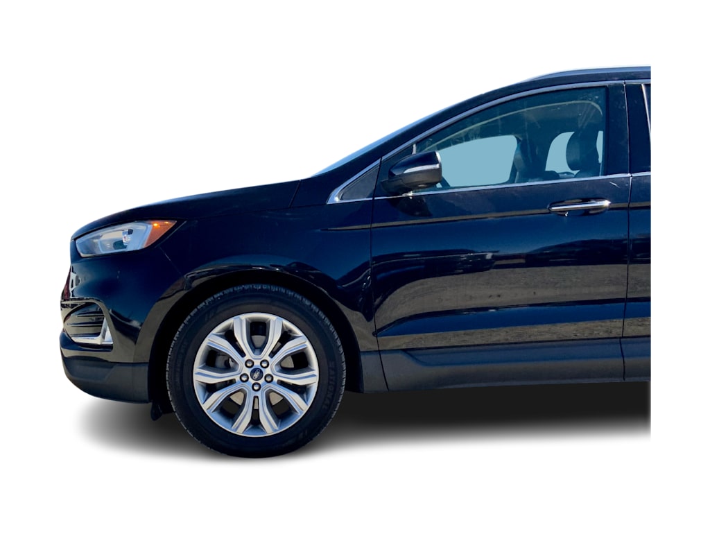 Thumbnail: 2019 Ford Edge - 22