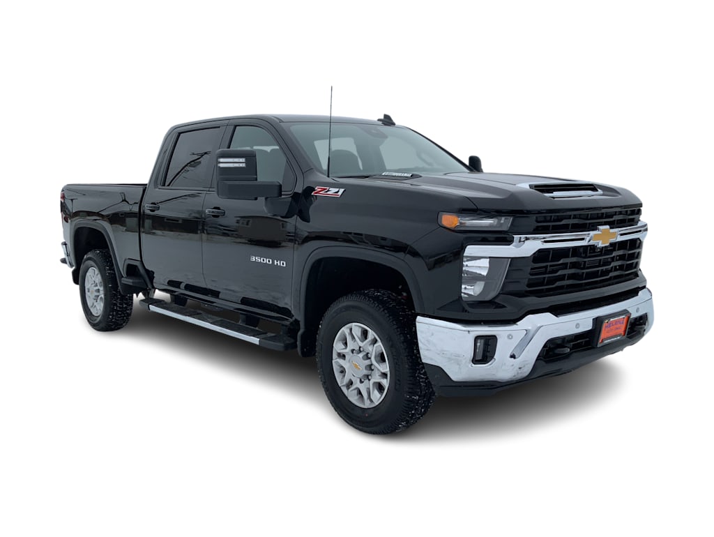 2025 Chevrolet Silverado 3500 LT 17