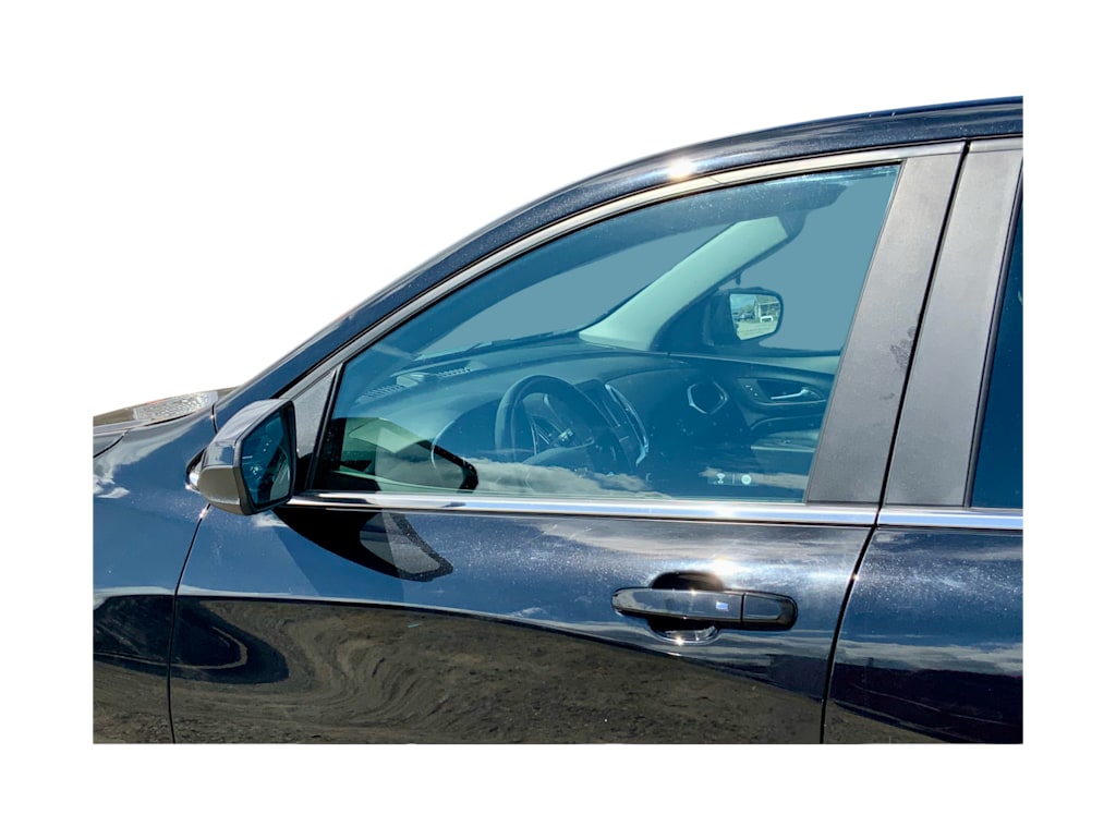 Thumbnail: 2023 Chevrolet Equinox - 23