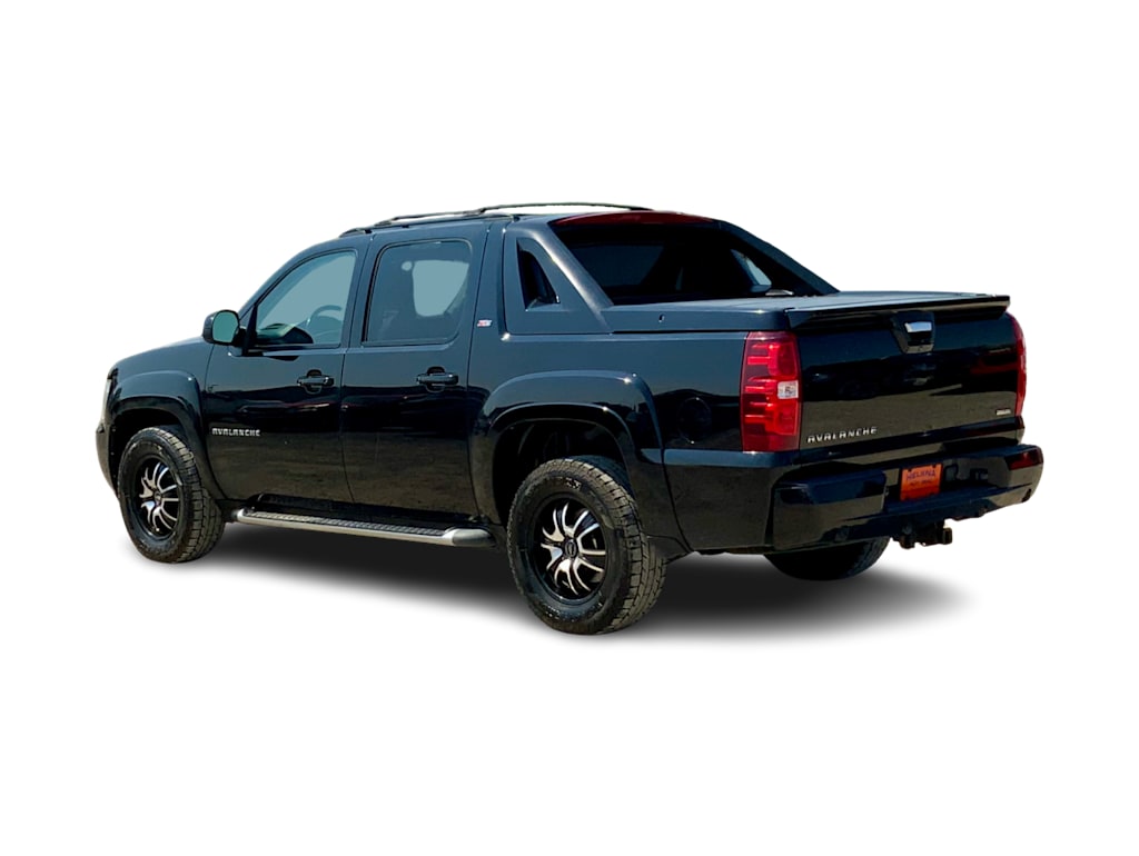 Thumbnail: 2011 Chevrolet Avalanche 1500 - 4