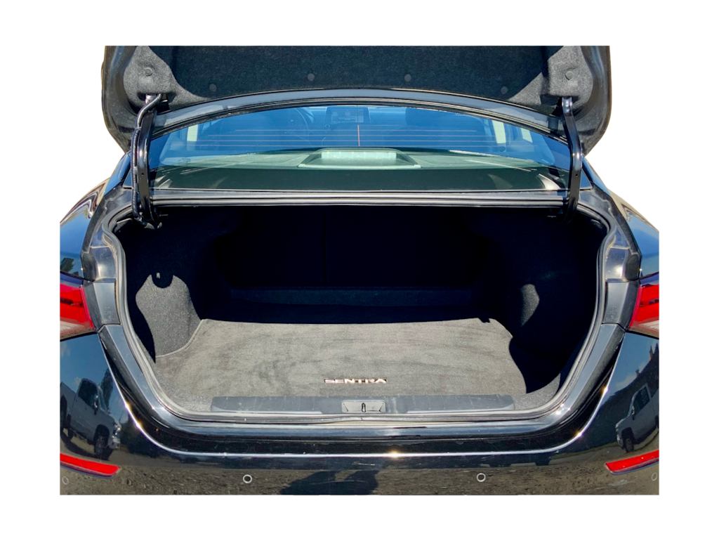 Thumbnail: 2024 Nissan Sentra - 18