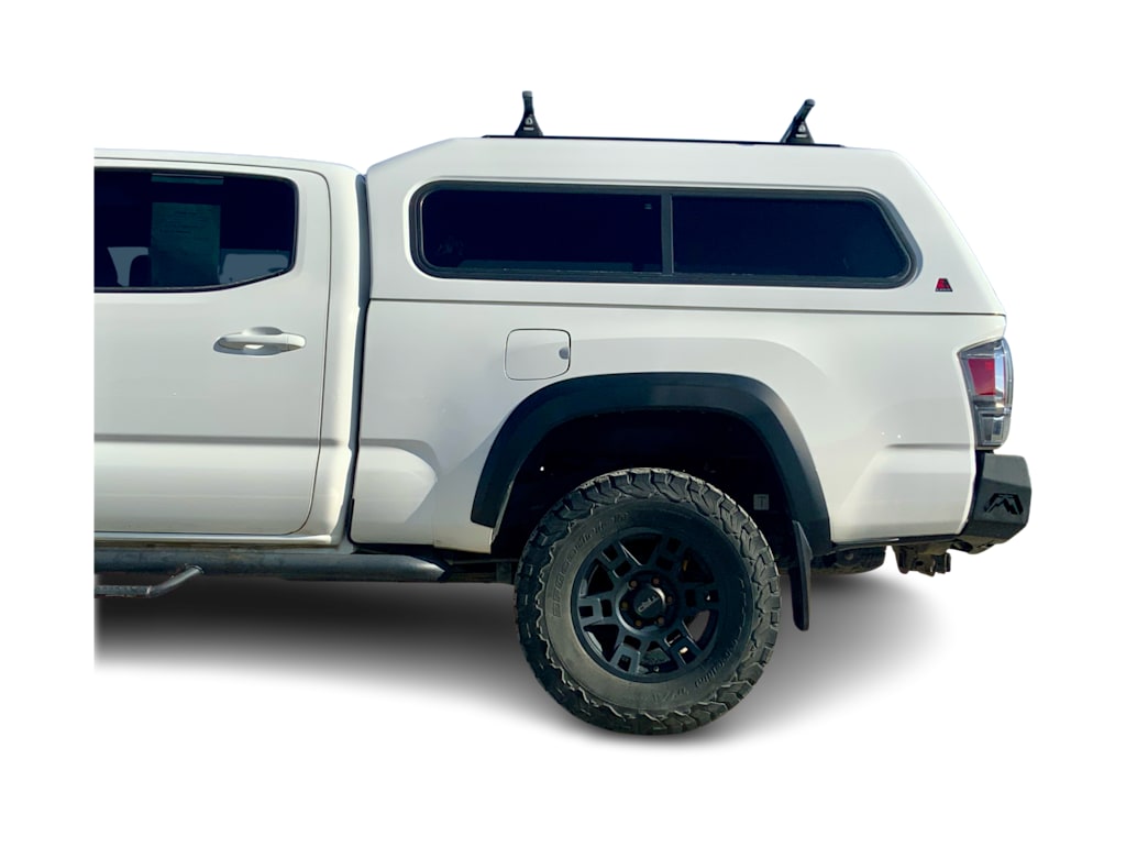 Thumbnail: 2020 Toyota Tacoma - 23