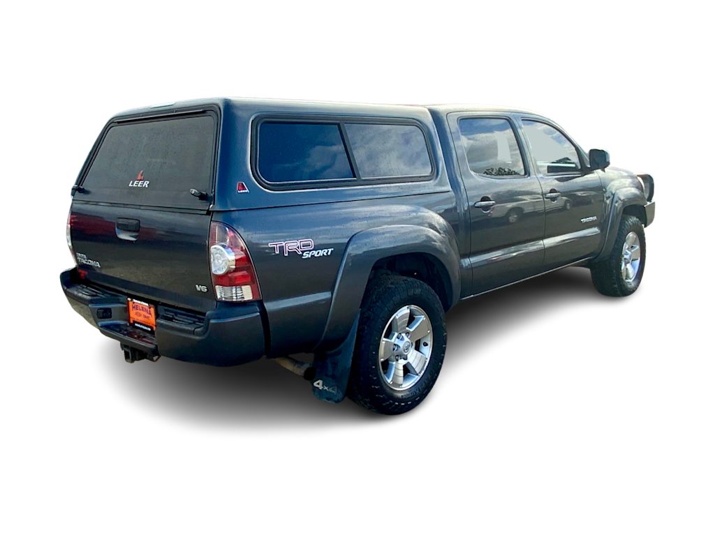 Thumbnail: 2011 Toyota Tacoma - 18