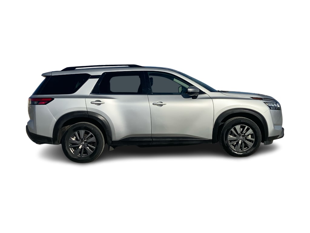 2022 Nissan Pathfinder SV 20