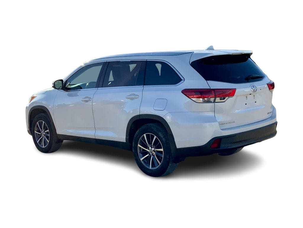 Thumbnail: 2019 Toyota Highlander - 4