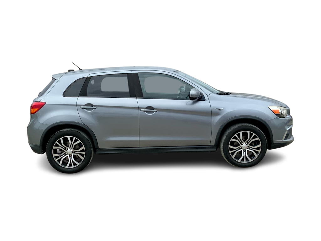 Thumbnail: 2016 Mitsubishi Outlander Sport - 21