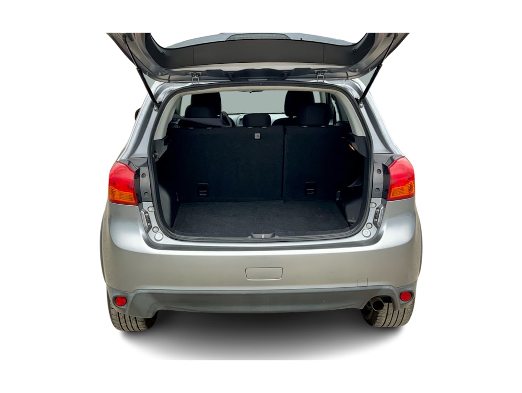 Thumbnail: 2016 Mitsubishi Outlander Sport - 18