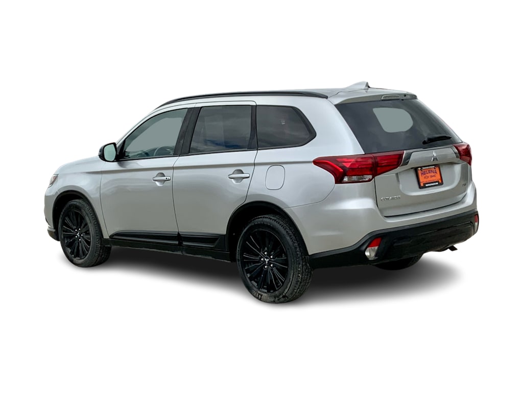 Thumbnail: 2020 Mitsubishi Outlander - 4