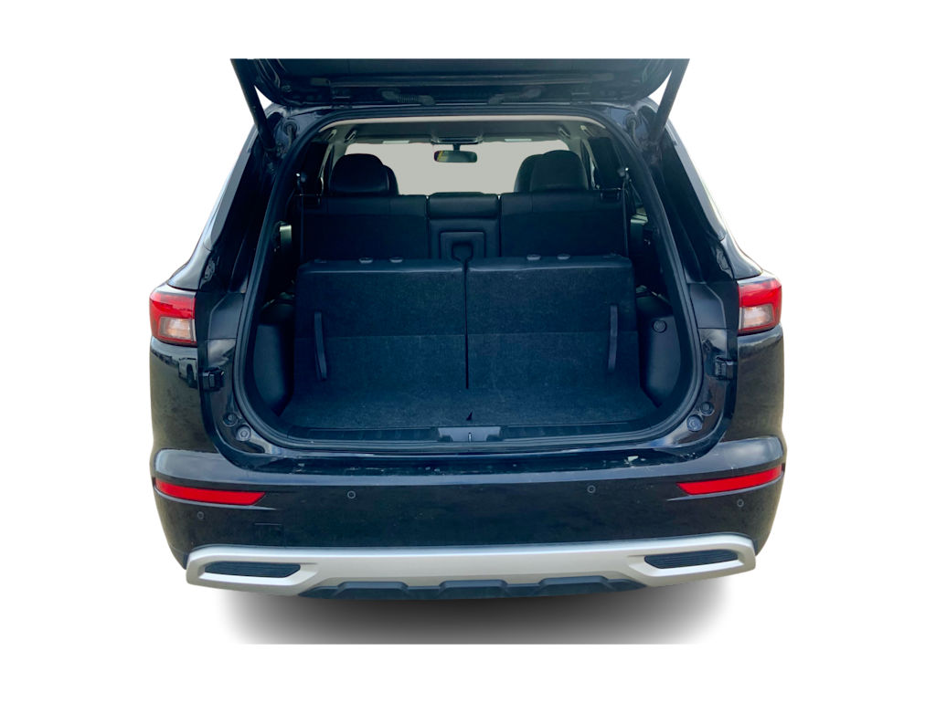 Thumbnail: 2024 Mitsubishi Outlander - 17