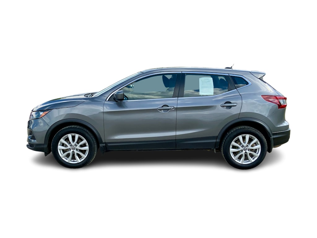 Thumbnail: 2021 Nissan Rogue Sport - 3