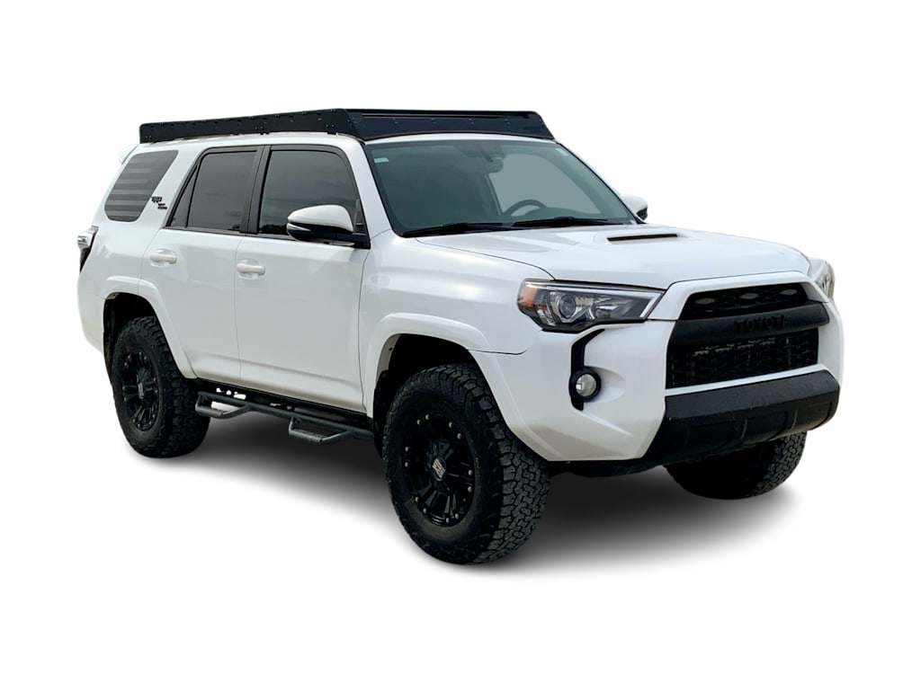 Thumbnail: 2018 Toyota 4Runner - 22