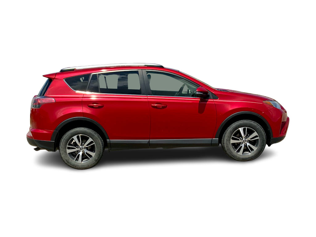 Thumbnail: 2016 Toyota RAV4 - 20