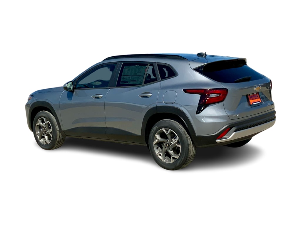 Thumbnail: 2026 Chevrolet Trax - 4