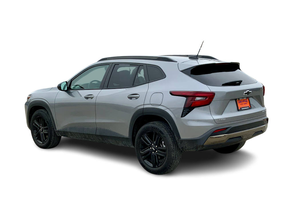 Thumbnail: 2025 Chevrolet Trax - 4