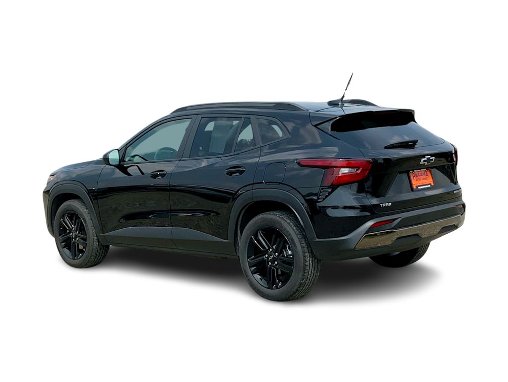 Thumbnail: 2026 Chevrolet Trax - 4