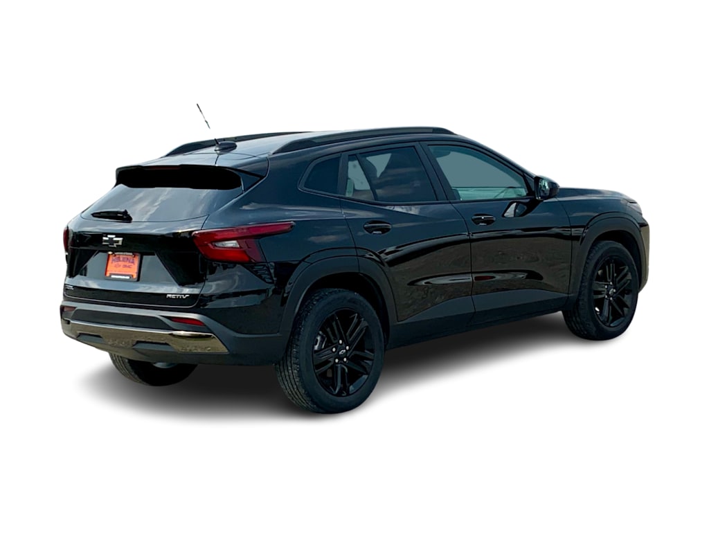 Thumbnail: 2026 Chevrolet Trax - 18