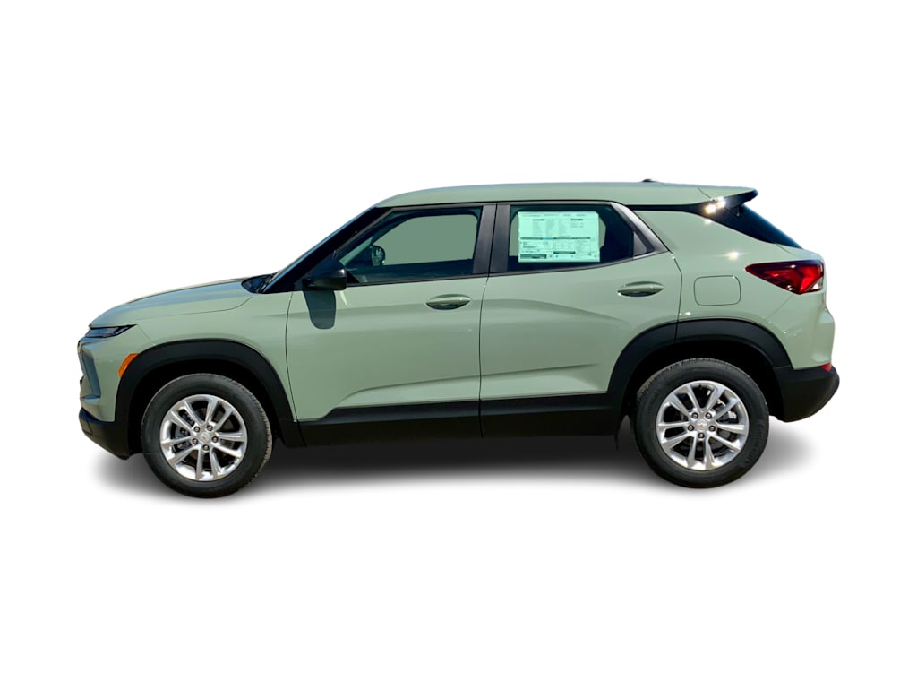 Thumbnail: 2026 Chevrolet TrailBlazer - 3