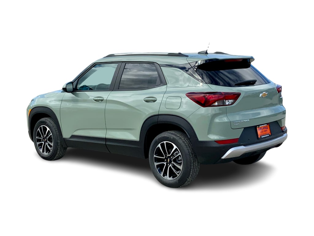Thumbnail: 2026 Chevrolet TrailBlazer - 4
