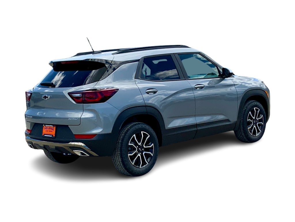 Thumbnail: 2026 Chevrolet TrailBlazer - 18