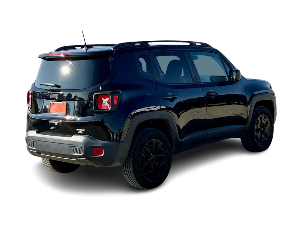 Thumbnail: 2018 Jeep Renegade - 19