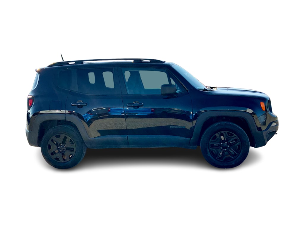 Thumbnail: 2018 Jeep Renegade - 20