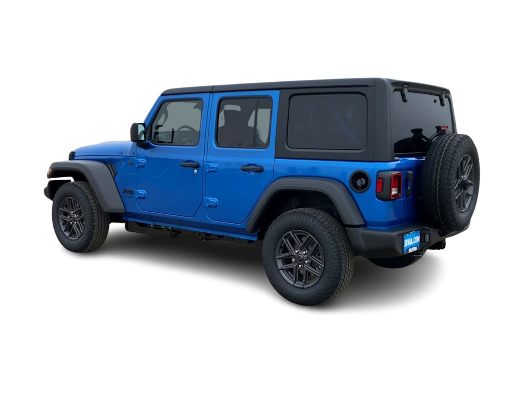 Thumbnail: 2026 Jeep Wrangler - 4