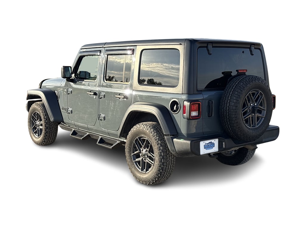 Thumbnail: 2024 Jeep Wrangler - 22