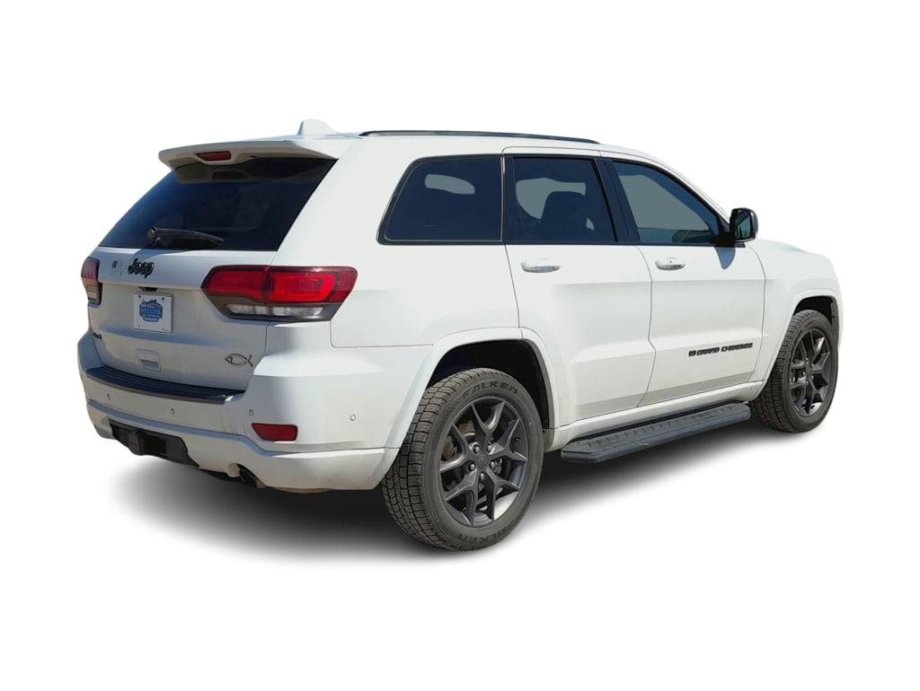 Thumbnail: 2021 Jeep Grand Cherokee - 14