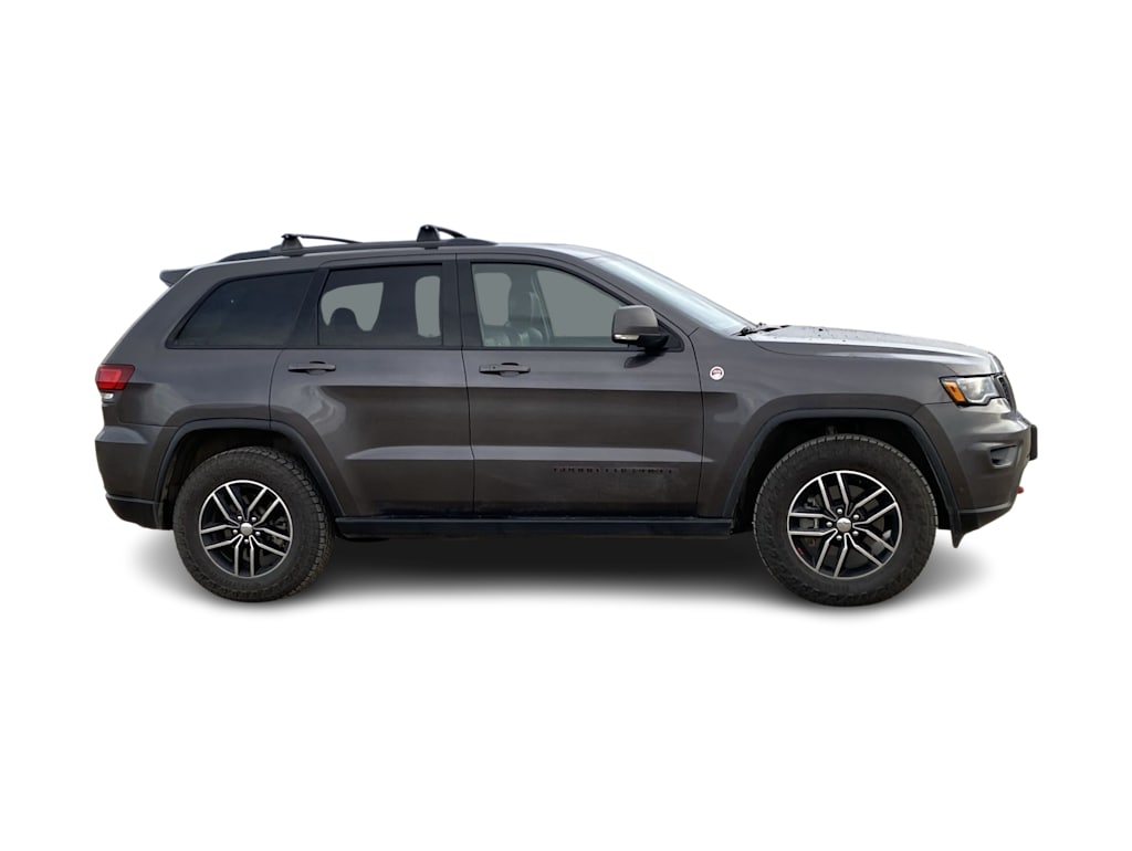 Thumbnail: 2017 Jeep Grand Cherokee - 24