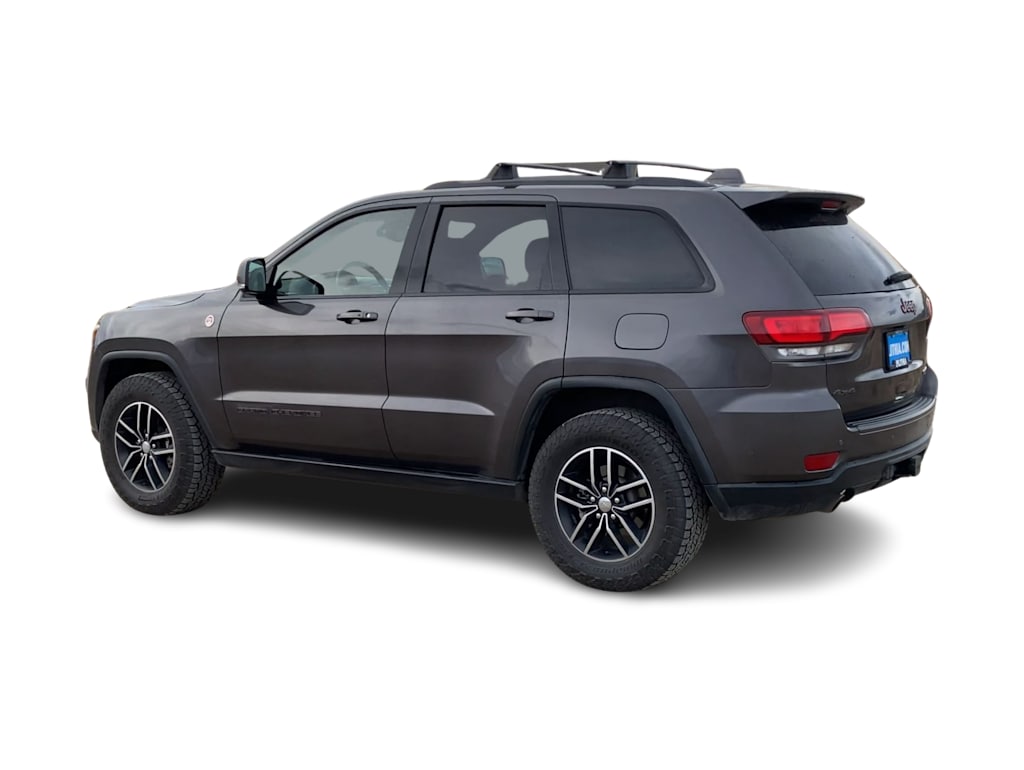Thumbnail: 2017 Jeep Grand Cherokee - 3